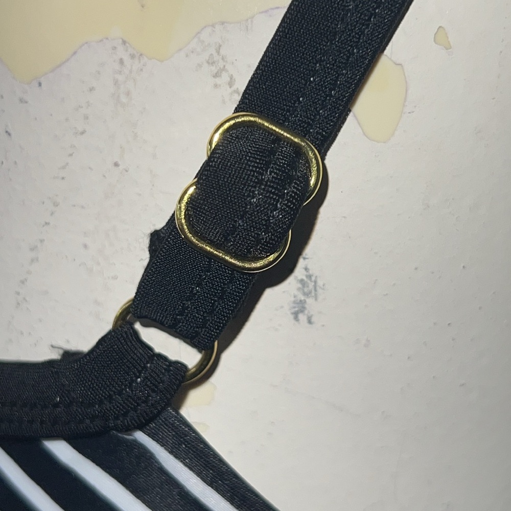 Kona Sol Bikini Top - Picture 5 of 8